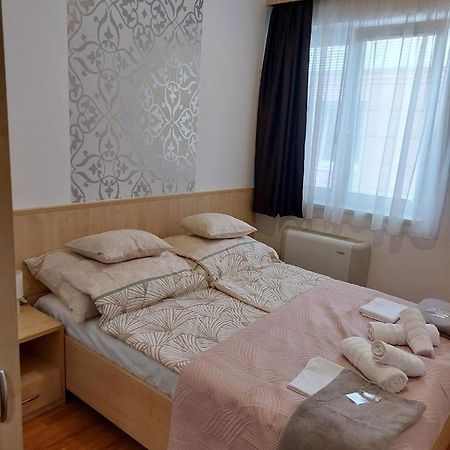 Myrelax Apartment - Hajdúszoboszló Exterior foto